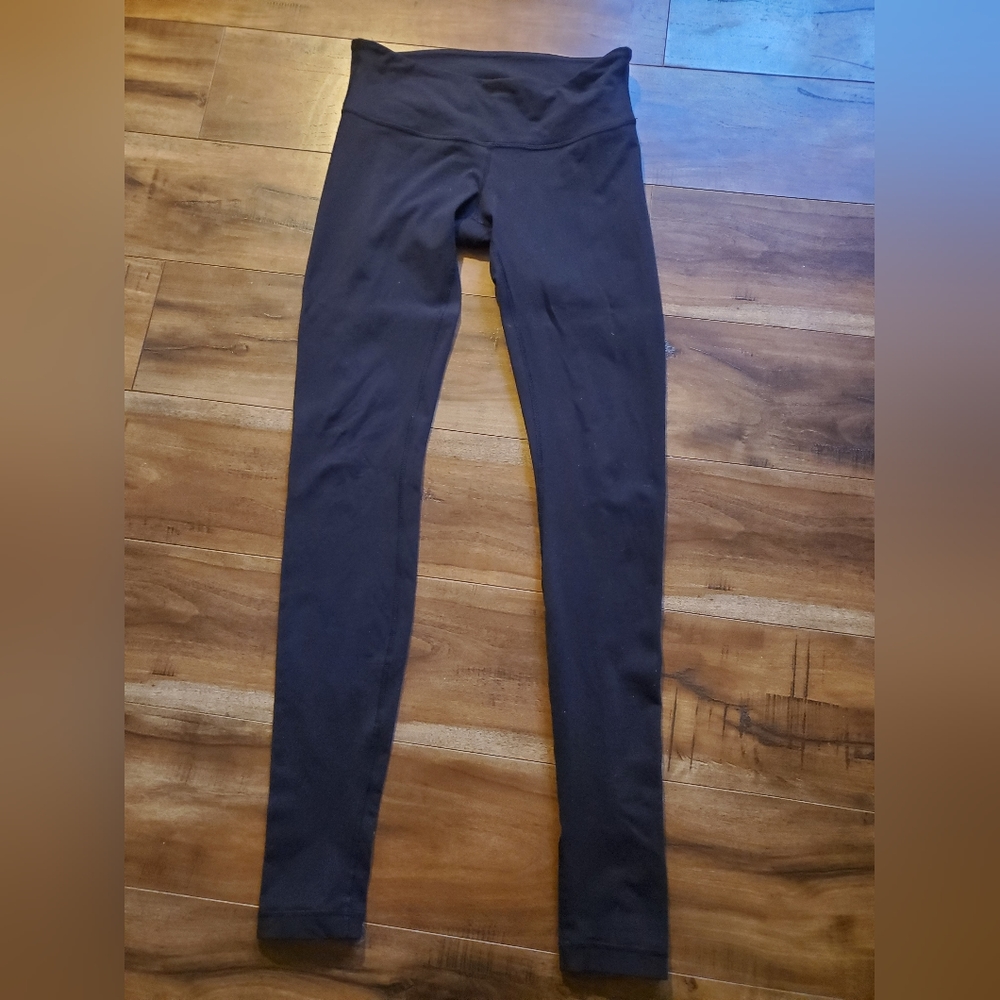 🦄 Lululemon wunder under low rise